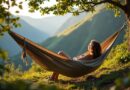 découvrez notre hamac de voyage, l'accessoire idéal pour apporter détente et confort où que vous soyez. léger, compact et facile à installer, il vous permet de profiter de moments de relaxation en plein air, que ce soit en randonnée, à la plage ou dans votre jardin.