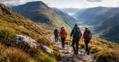 découvrez les meilleurs conseils pour une randonnée inoubliable au ben nevis, du choix de l'itinéraire à l'équipement essentiel, pour une aventure sécurisée et mémorable.