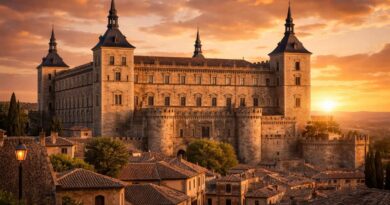 découvrez l'architecture impressionnante de l'alcazar de tolède, un chef-d'œuvre historique à explorer au cœur de l'espagne.