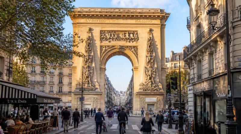 découvrez pourquoi la porte saint denis à paris est un site historique incontournable à visiter lors de votre séjour, mêlant histoire, architecture et culture.